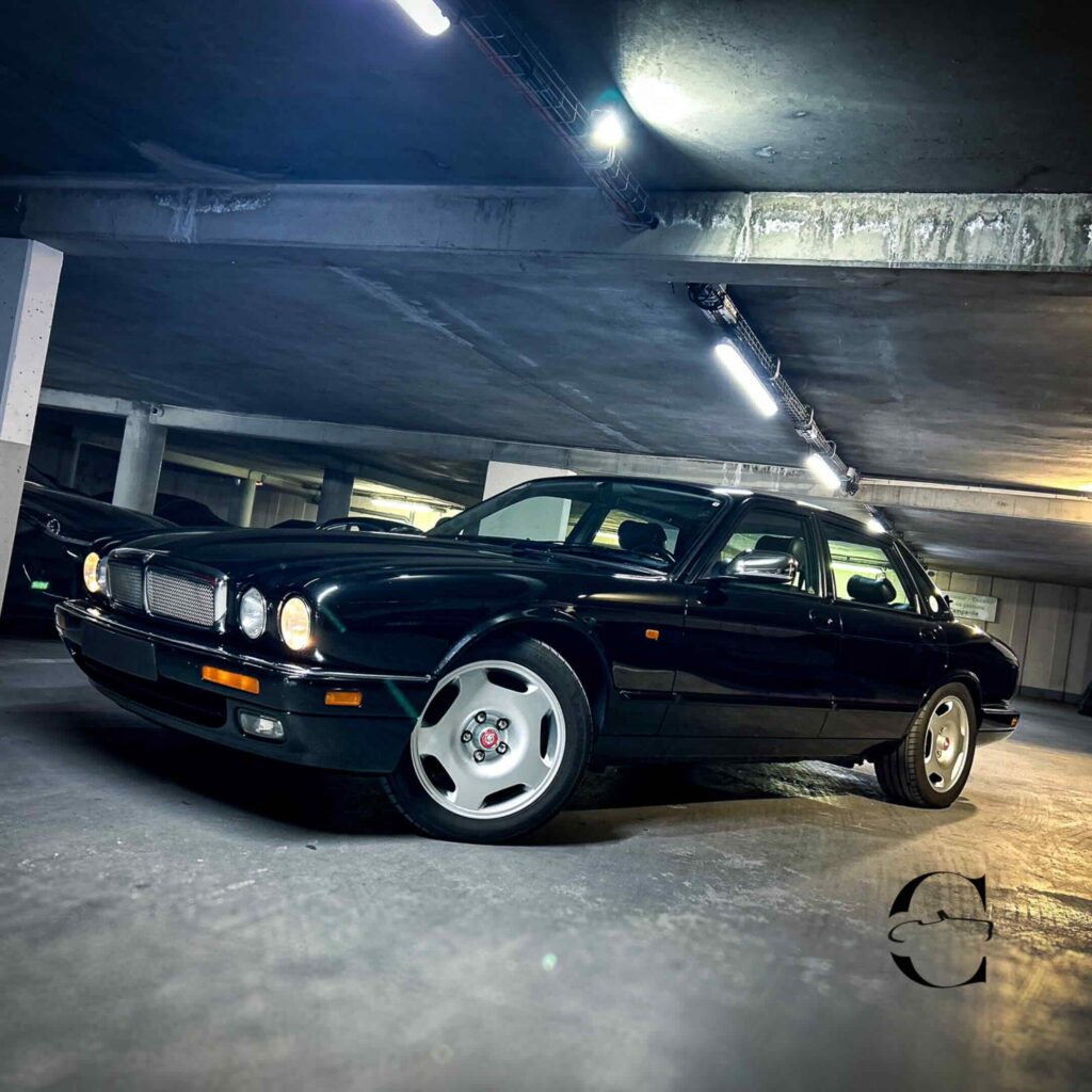Jaguar XJR 6 - 1996 -